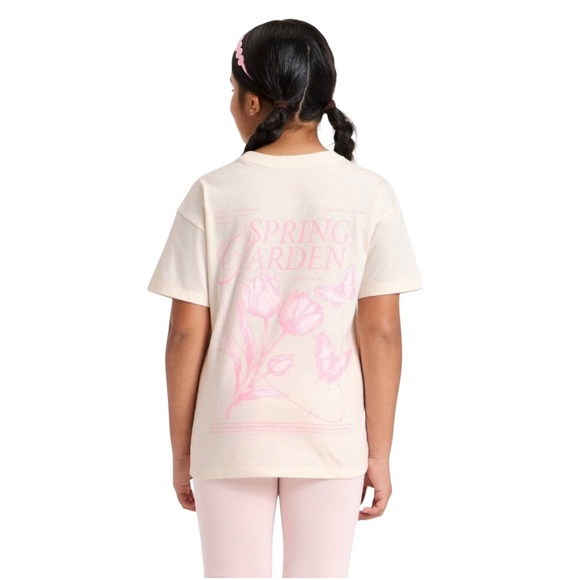 Cat & Jack Other - Cat & Jack Oversized Spring Tulips Short Sleeve Graphic Tee